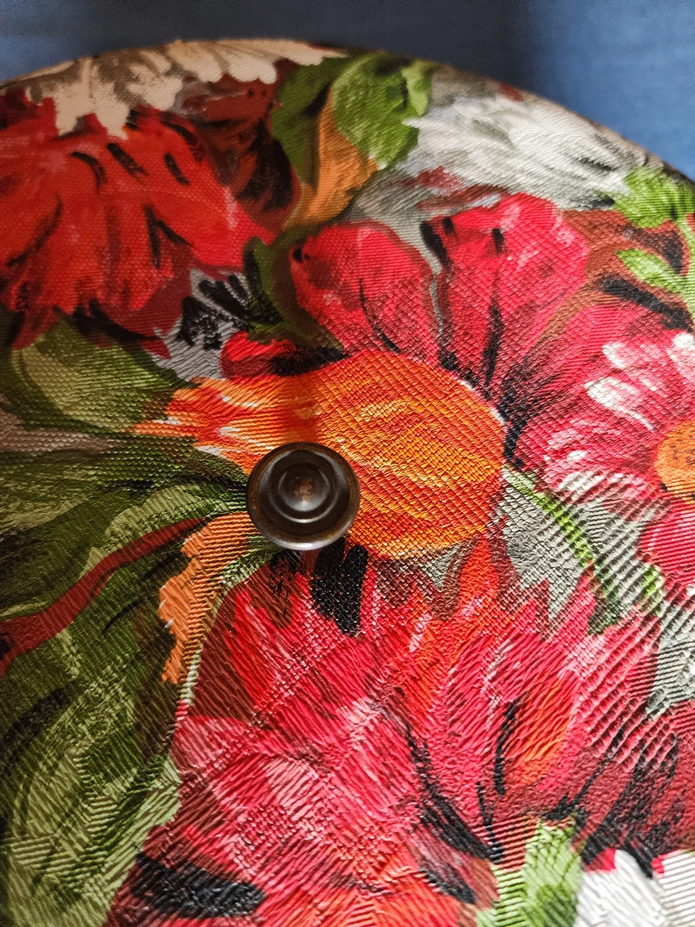 Vintage Round Floral Sewing Storage Box
